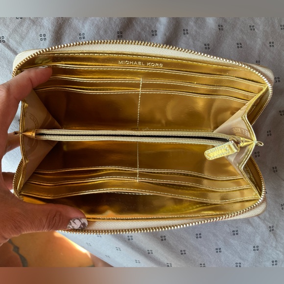 Michael Kors Gold Wallet - Picture 3 of 7